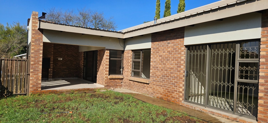 3 Bedroom Property for Sale in Bayswater Free State